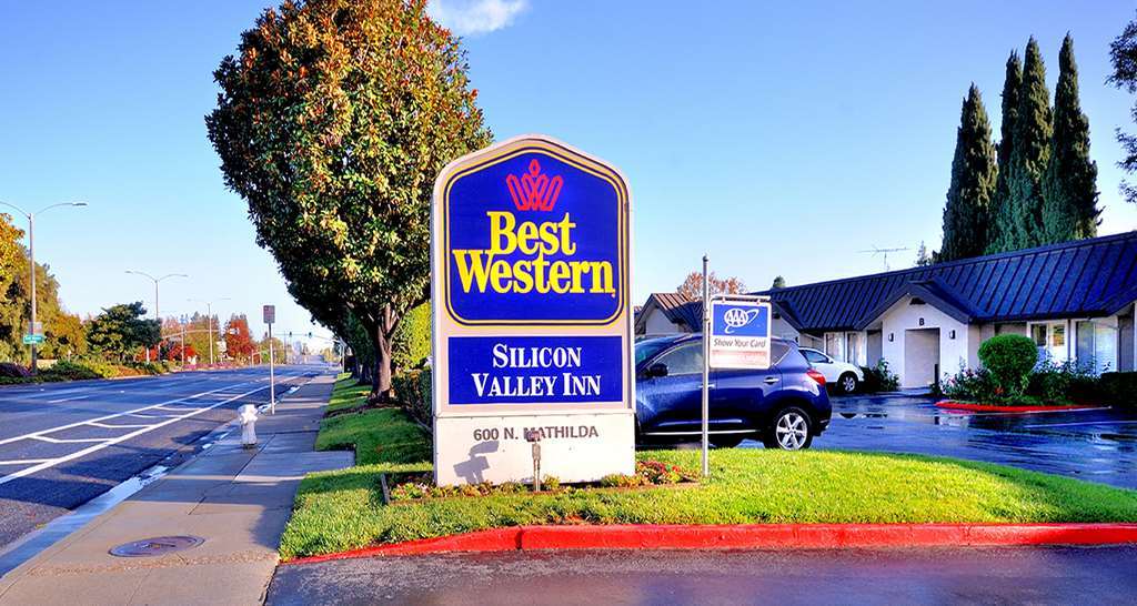 Western Silicon Valley 3*